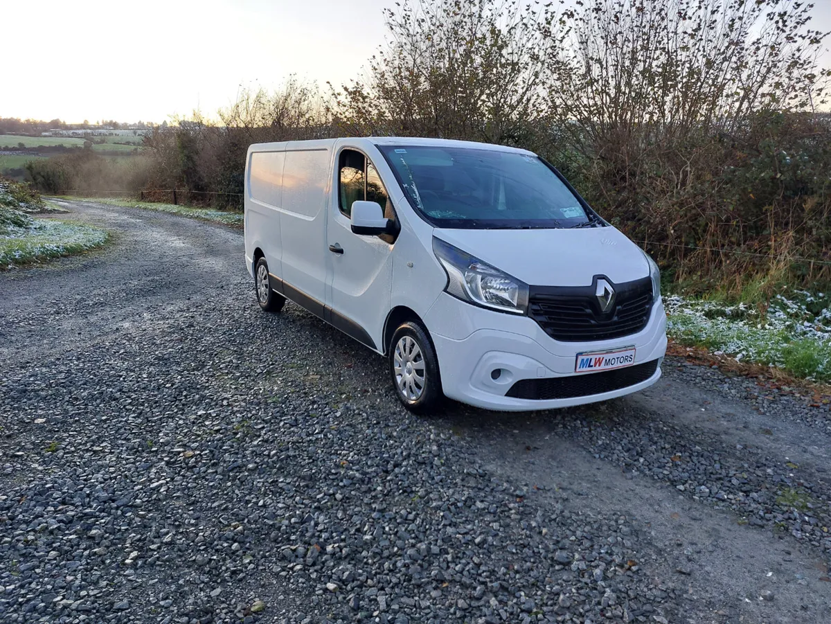 Renault Trafic 191 immaculate condition No Vat - Image 2