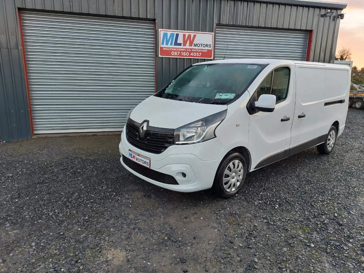 Renault Trafic 191 immaculate condition No Vat - Image 1