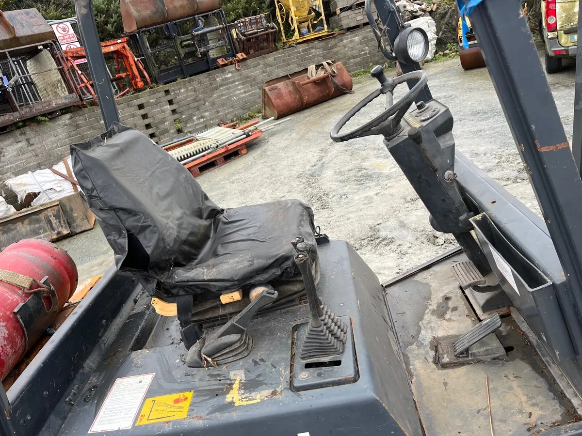 Still 2.5 ton gas forklift - Image 3
