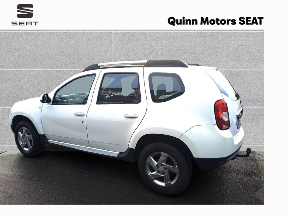 Dacia Duster Signature 1.5 DCI 110 4 4DR - Image 4