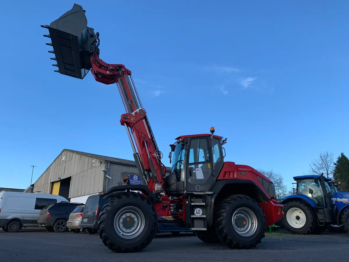 Weidemann 9580T Telescopic Wheel Loader - Image 4