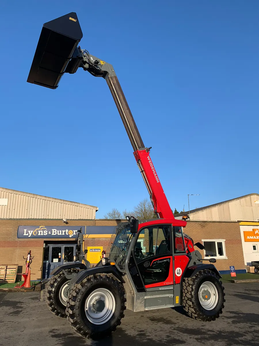 Weidemann T7042 Telehandler - Image 4