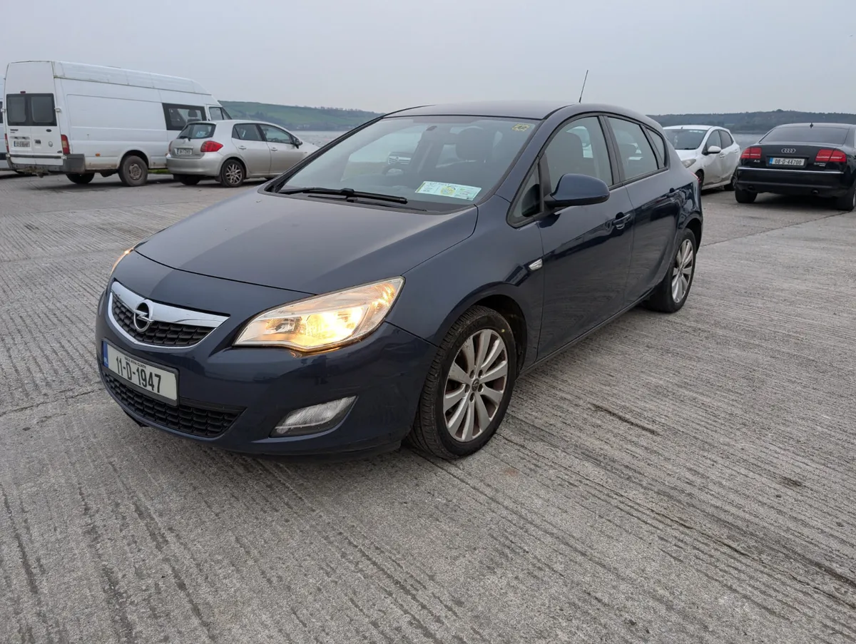 Opel Astra 1.3 CDTi , Low Tax ,  2011 - Image 4