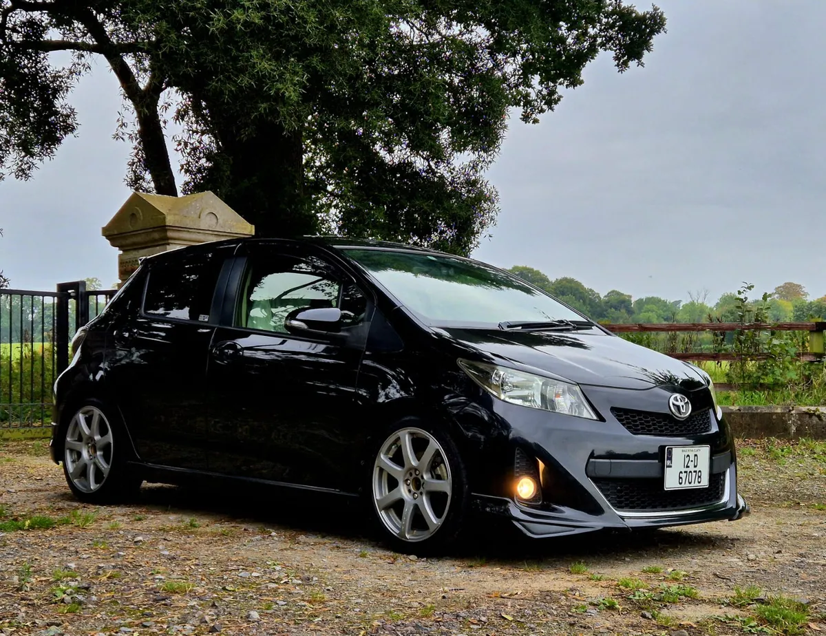 2012 TOYOTA VITZ RARE CAR! NCT'd €8,990 - Image 4