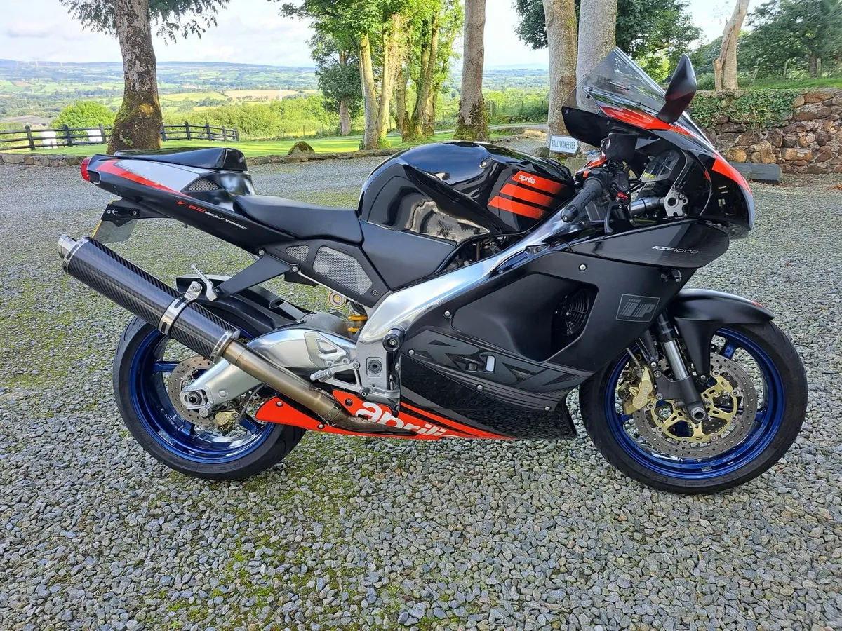 Aprilia RSV 2003 - Image 4