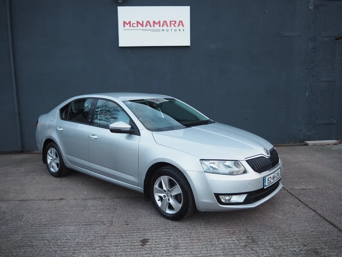 Skoda Octavia Ambition 1 Owner Low Kms Exceptional - Image 1