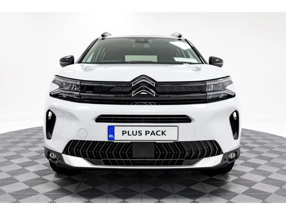 Citroen C5 Aircross Plus Pack 1.5 Diesel 130HP Au - Image 2