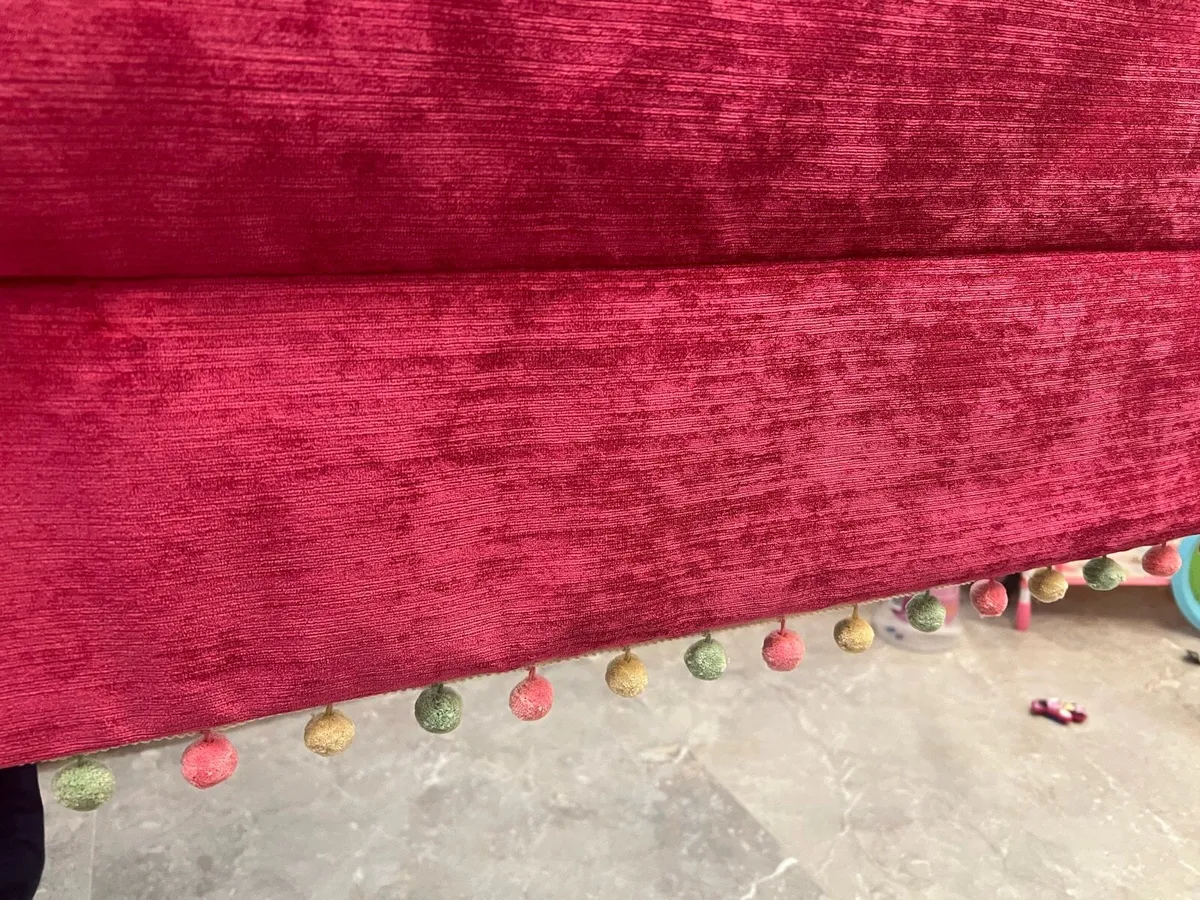 Pink Bedroom Blind - Image 2