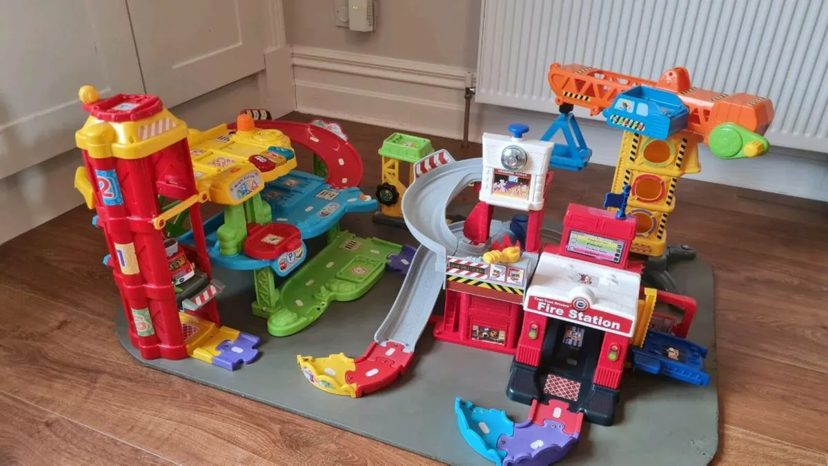 Toy - Image 3