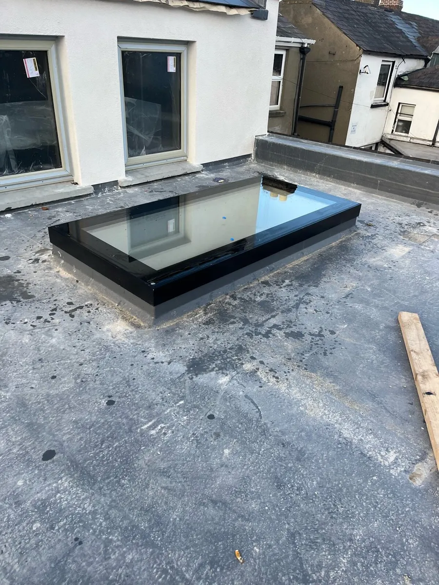 Flat roof windows - Image 1