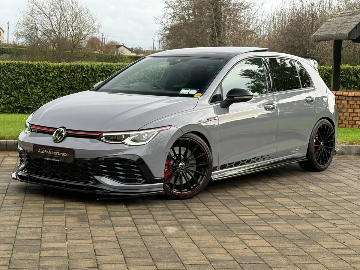 231 VW Golf GTI Clubsport Edition 45 - Image 1
