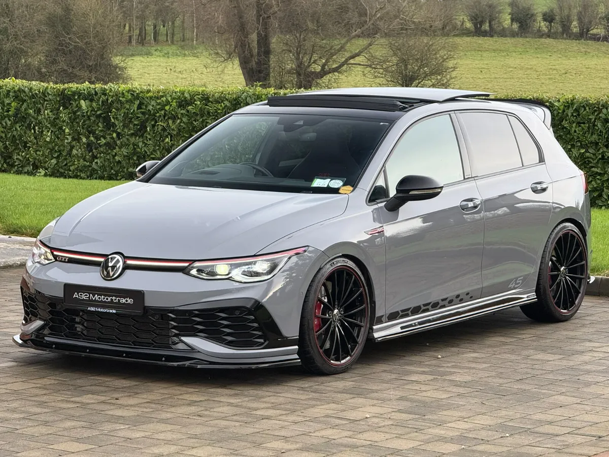 231 VW Golf GTI Clubsport Edition 45 - Image 4