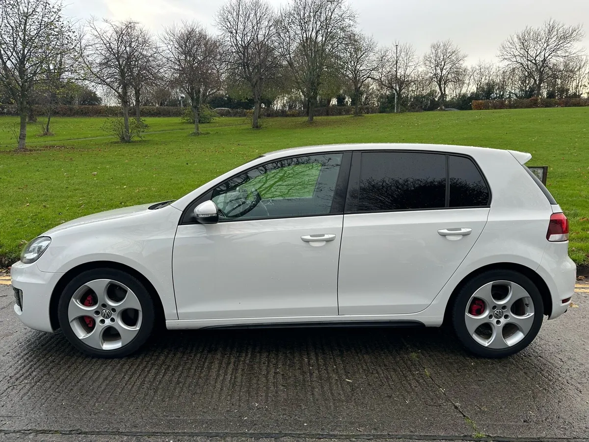 Golf gti automatic 65243 miles - Image 2