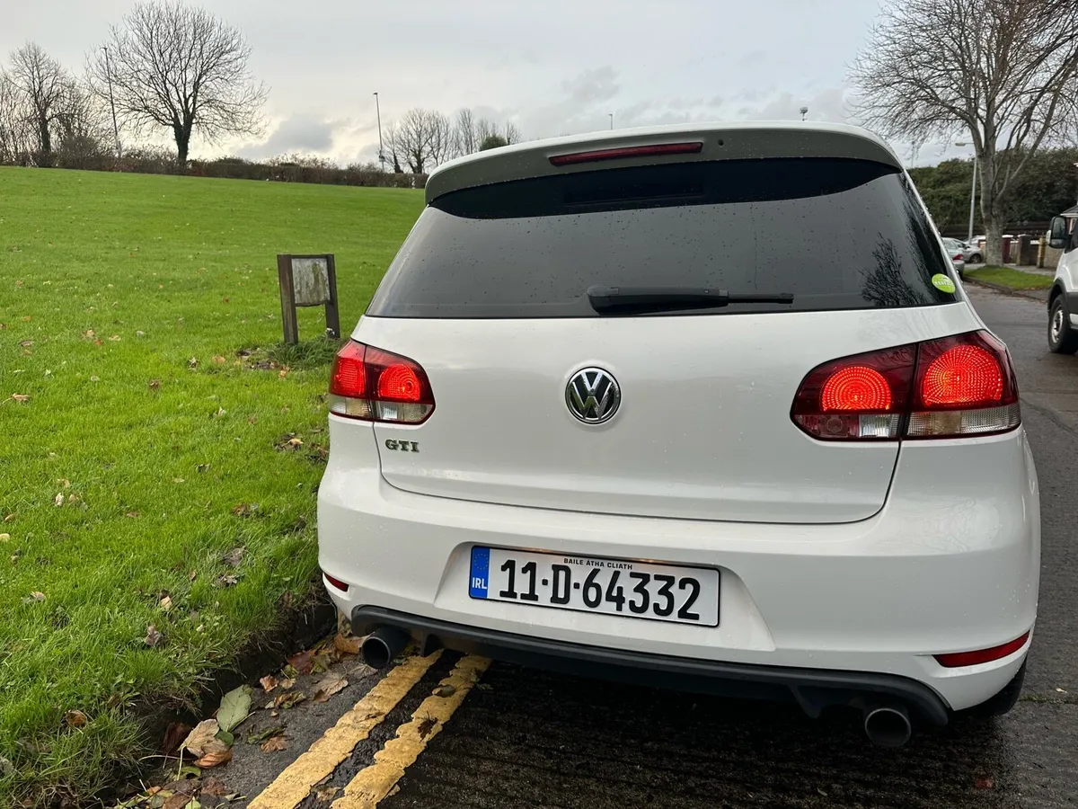 Golf gti automatic 65243 miles - Image 4