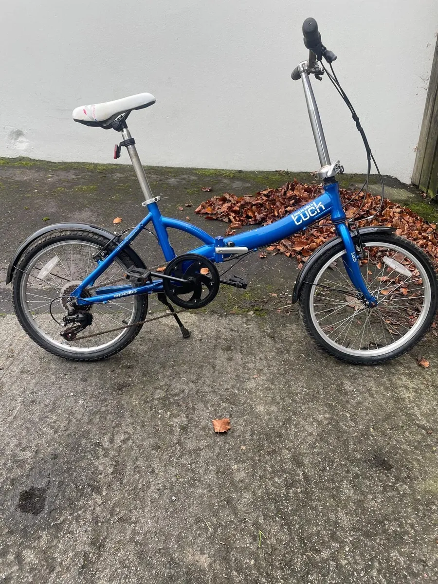 Aluminium 6 speed folding bike excellent condition - Image 1