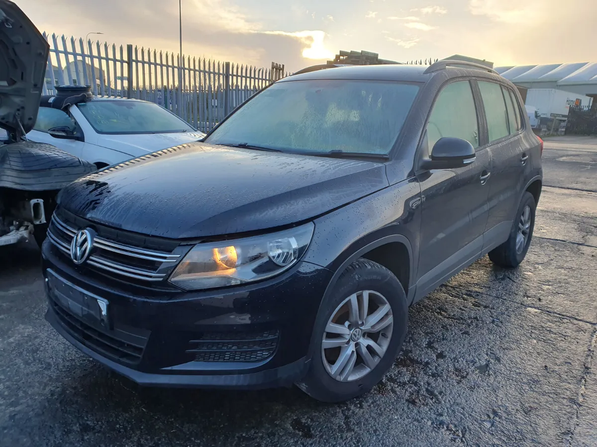 12 VOLKSWAGEN TIGUAN  2.0 TDI (CFF) FOR BREAKING - Image 1
