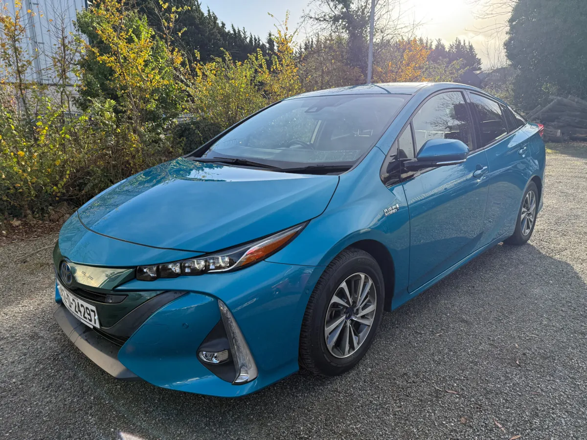 Toyota Prius - Image 2