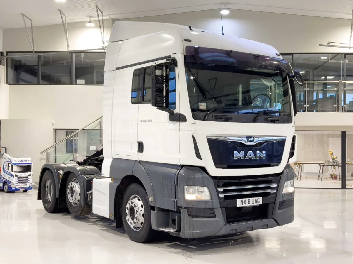 2018 (18) MAN TGX 26.460 6X2 - Image 1
