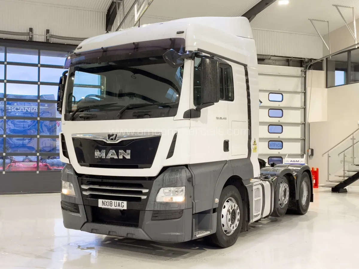 2018 (18) MAN TGX 26.460 6X2 - Image 3