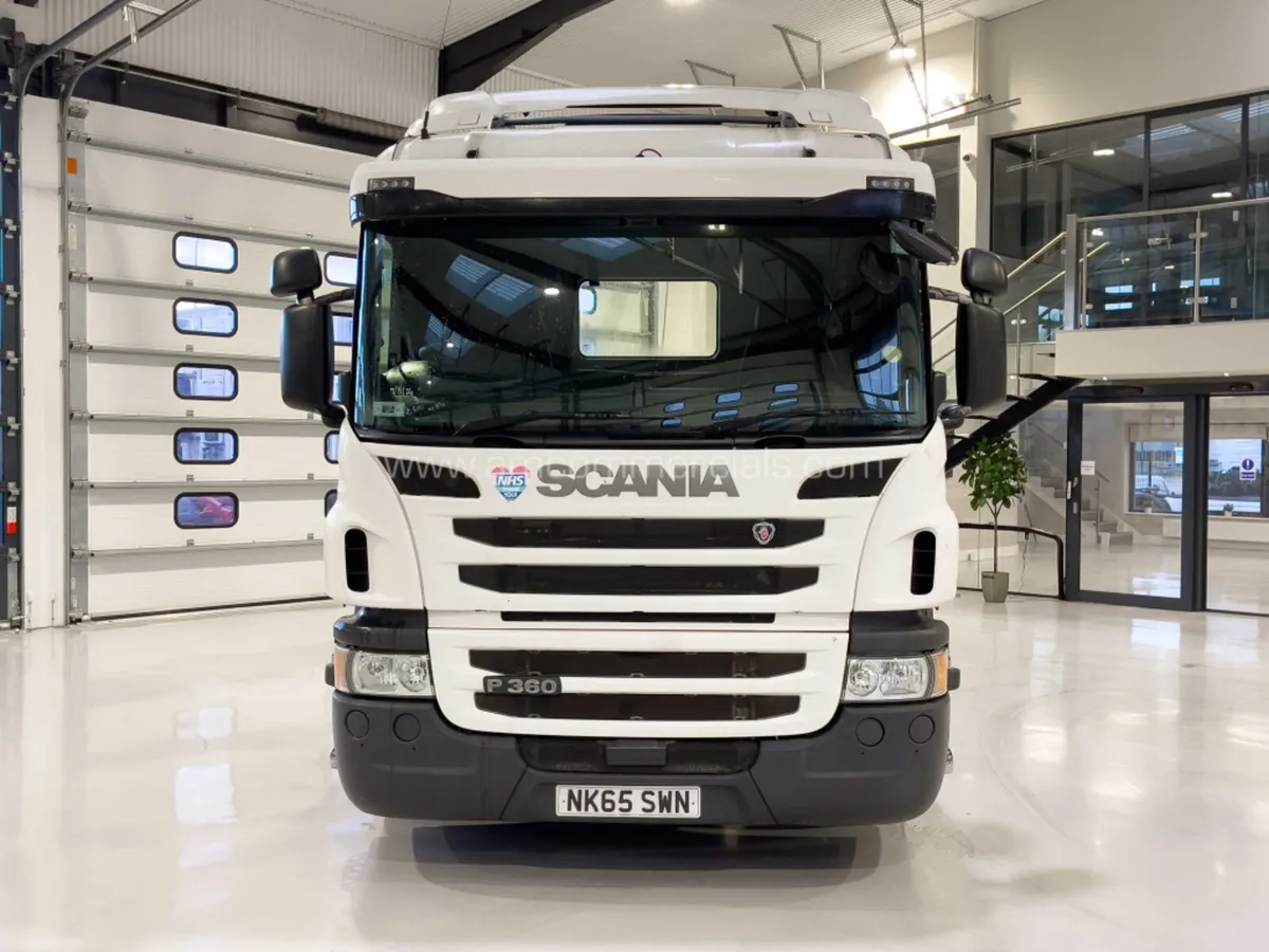 2015 (65) SCANIA P360 4X2 - Image 2