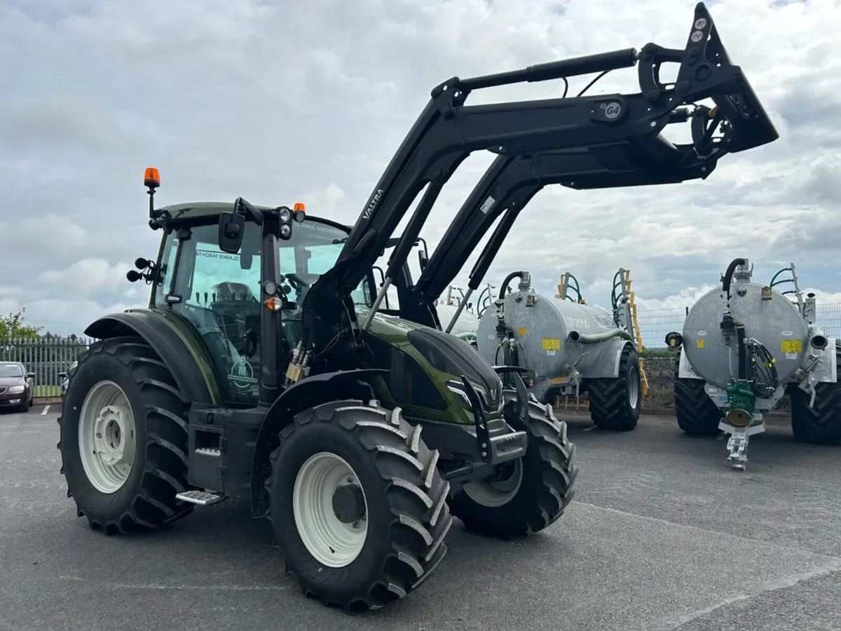 Valtra G135 Active C/W Loader - Image 3