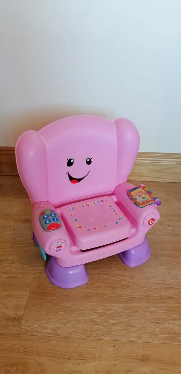 Toddler bike and chairs - Image 3