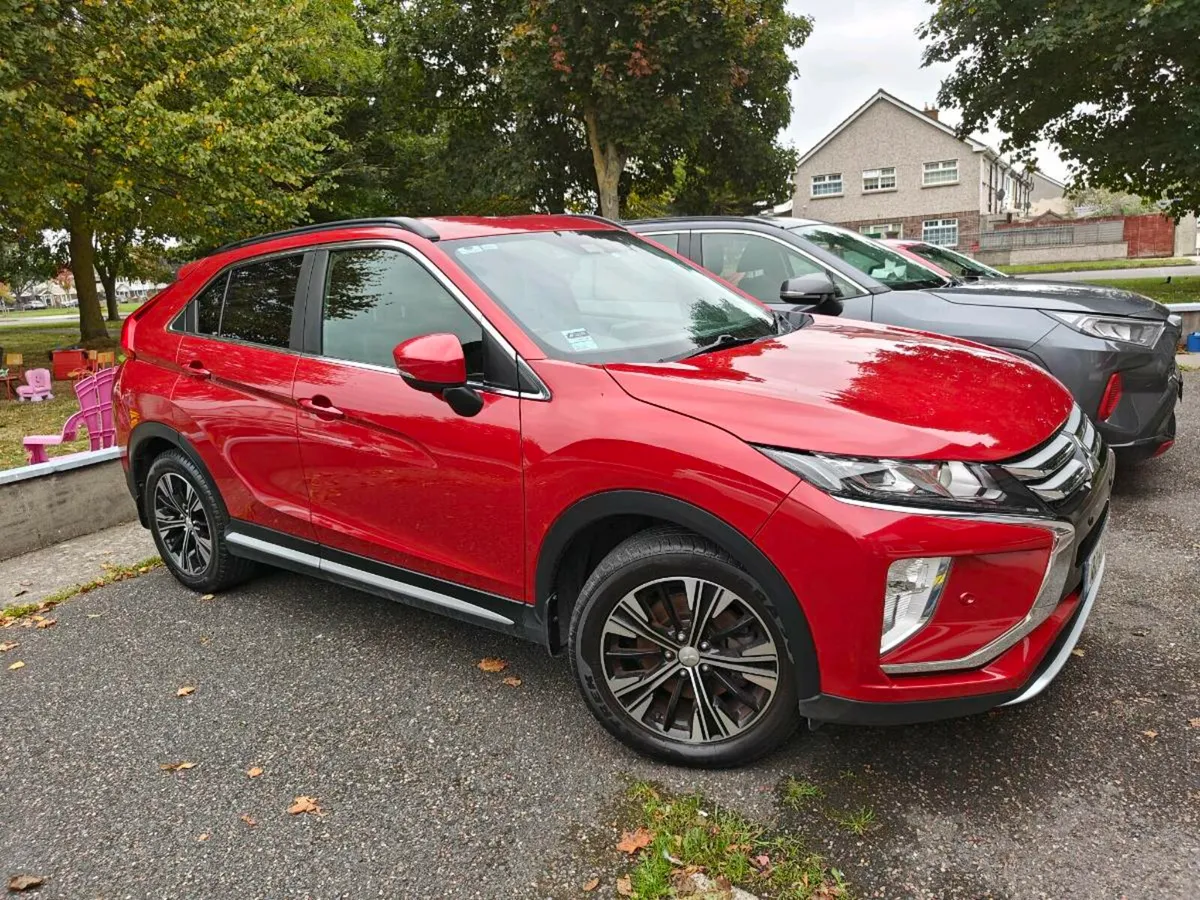 Mitsubishi Eclipse Cross - Image 2