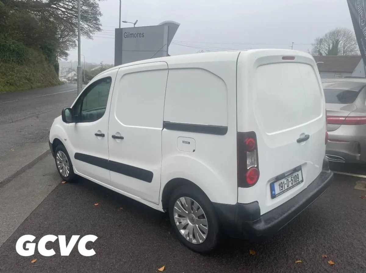 Citroen Berlingo 3 Seater Panel Van - Image 3