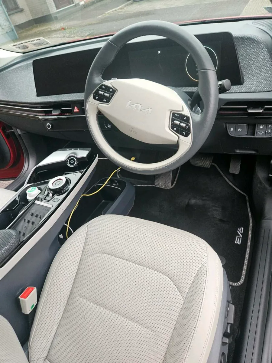 KIA EV6 - Image 2