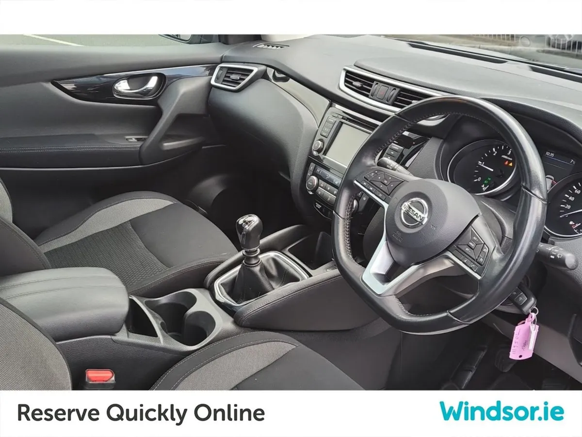 Nissan QASHQAI 1.5 DSL SE VAN - Image 4