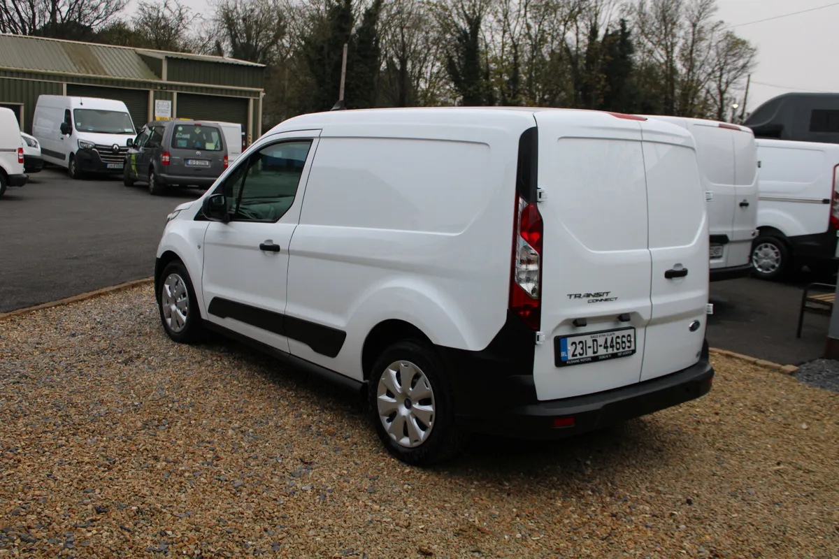 2023 ,Ford Transit Connect , 3 Seater, A/C - Image 4