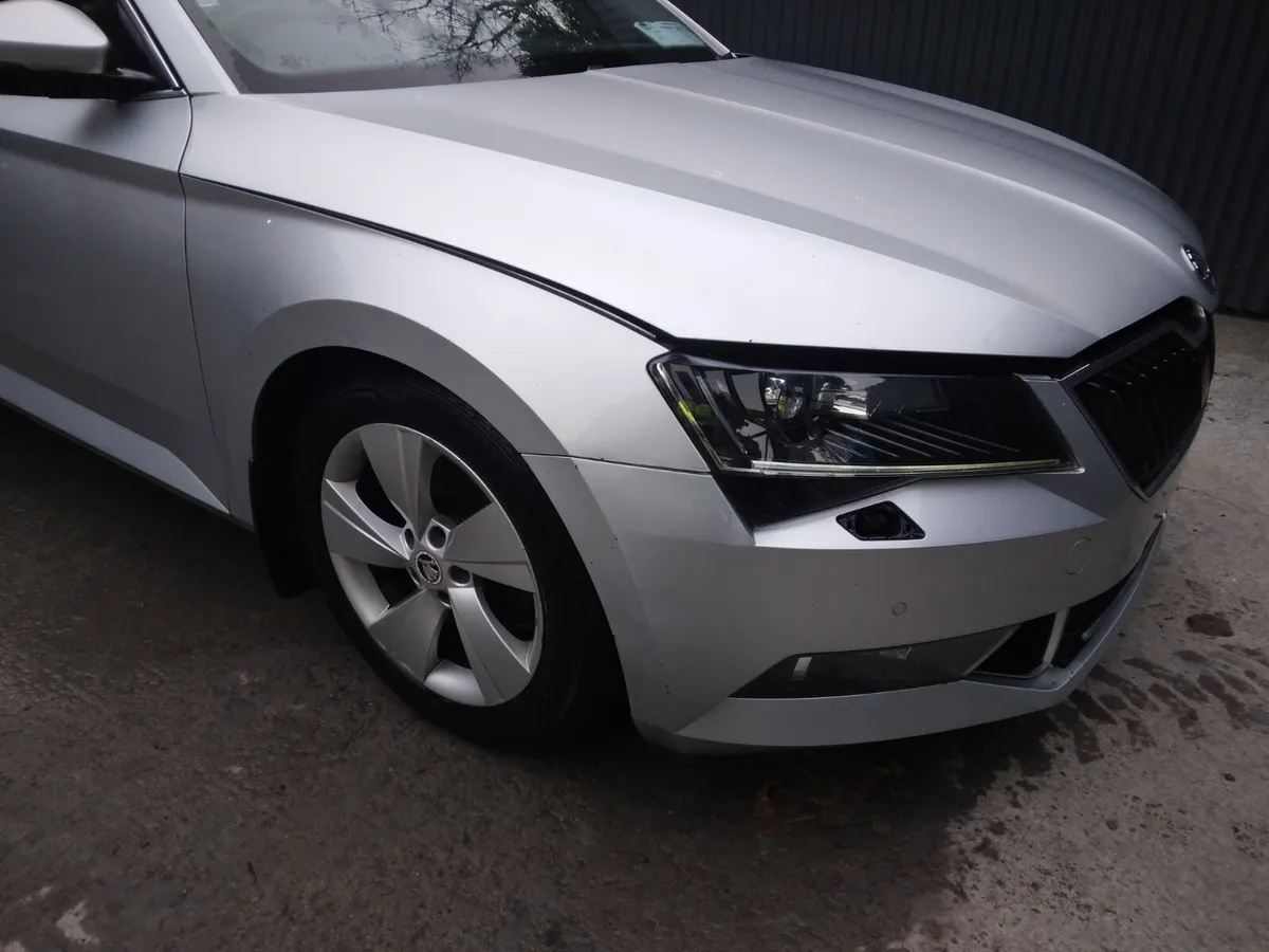 2016 Skoda Superb 16 TDI Breaking/Dismantling - Image 2
