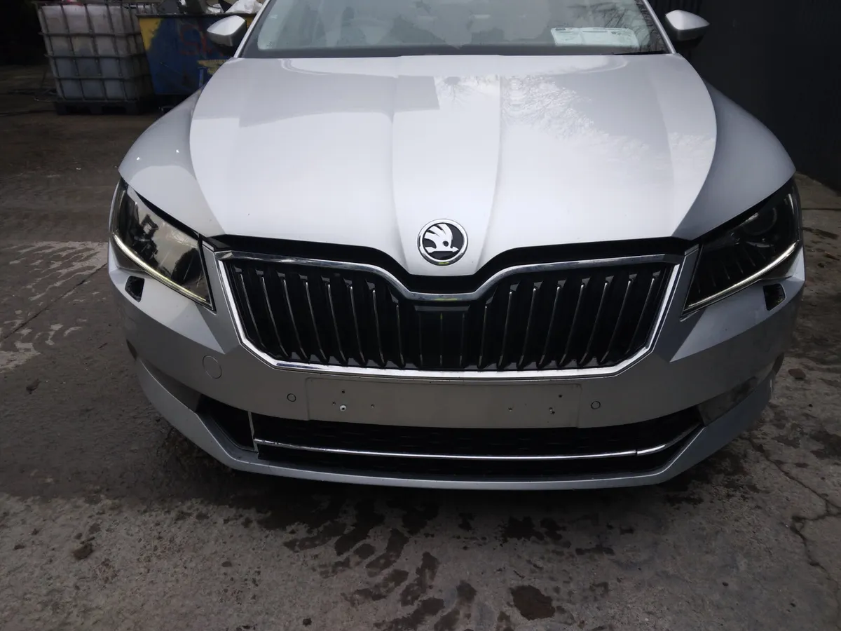 2016 Skoda Superb 16 TDI Breaking/Dismantling - Image 3