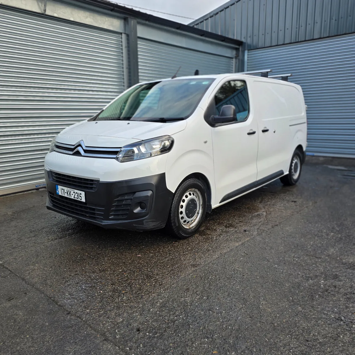 2017 Citroen Dispatch - Image 1