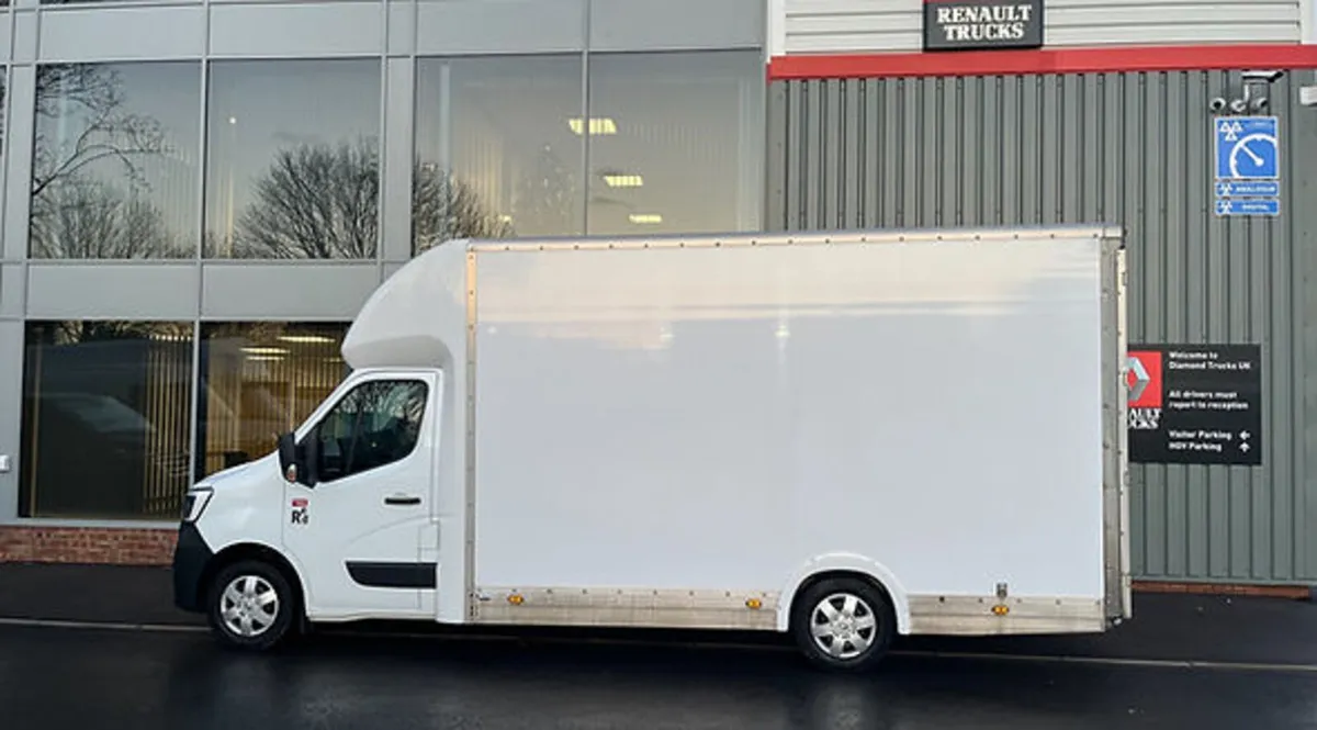 Renault Master Low Loader Luton Body Van - Image 1