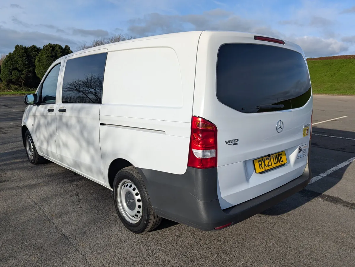 Mercedes-Benz Vito 1.7 114 CDI Progressive Crew - Image 2