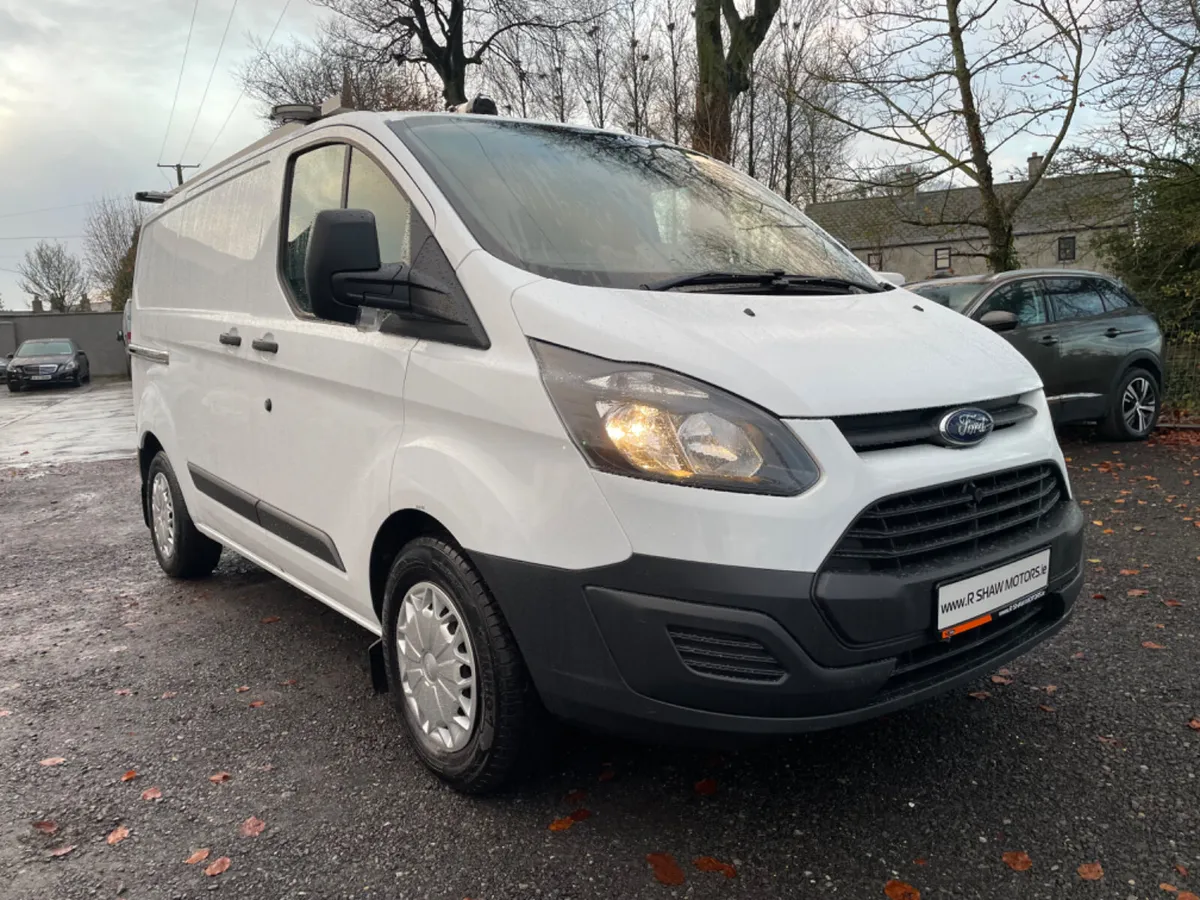 Ford Transit Custom - Image 2