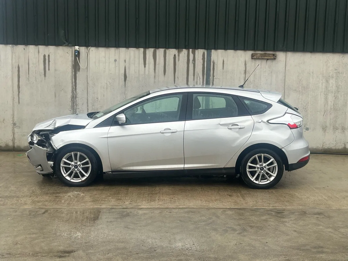 2015 Ford Focus parts - Image 1