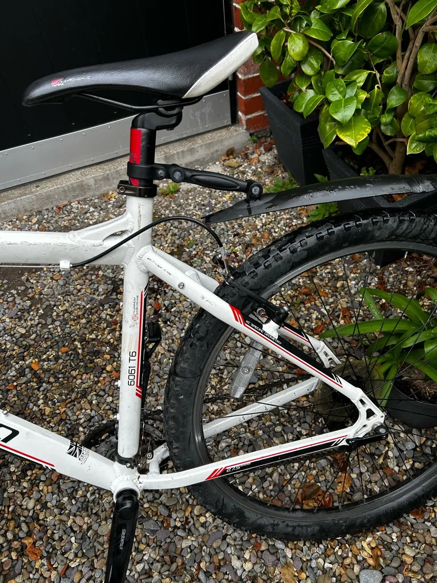 Men s Bike Carrera Valour 27.5in 6061 T6 for sale in Co. Dublin for 130 on DoneDeal