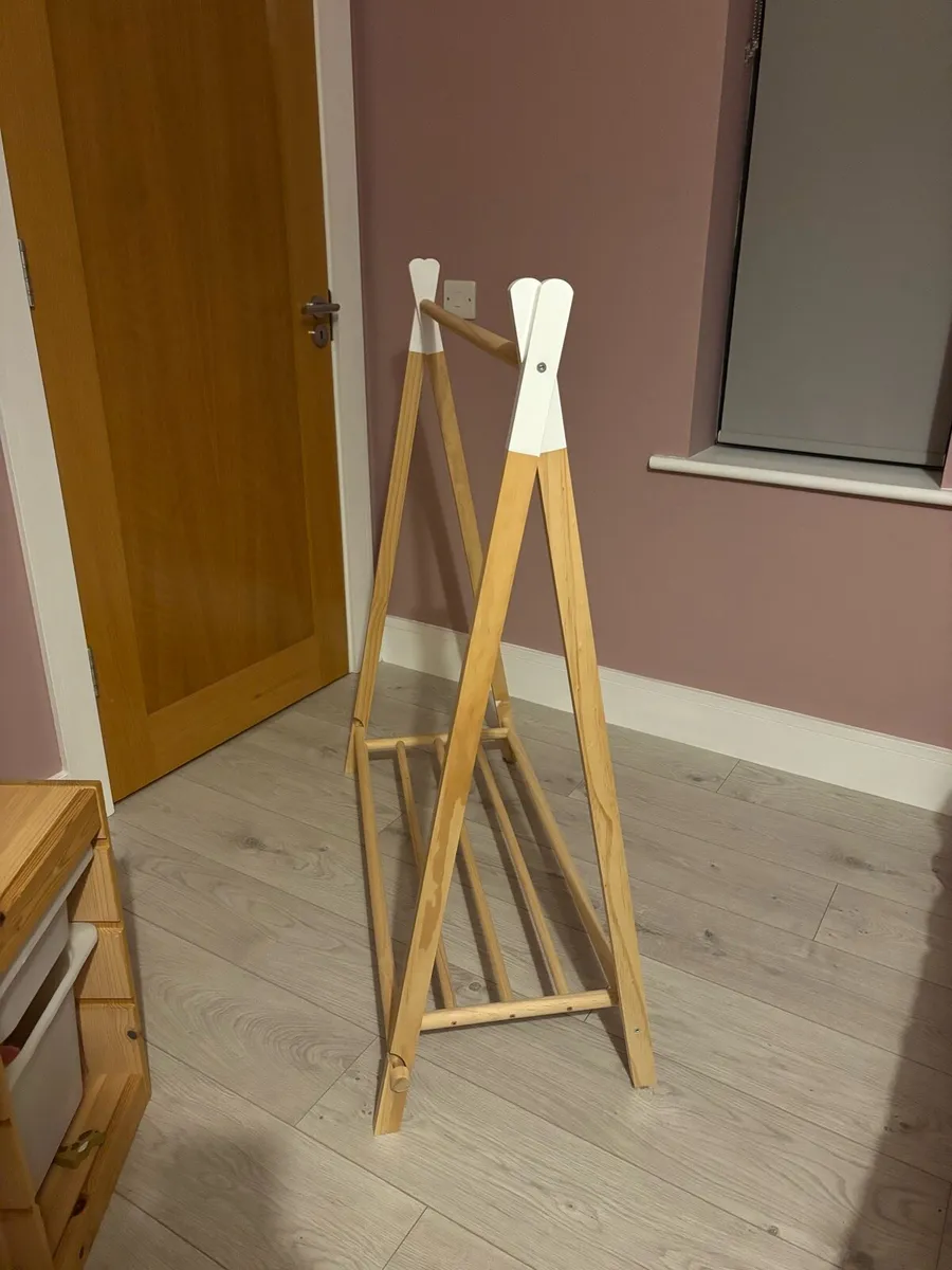 Children’s Clothes Rail - Image 2