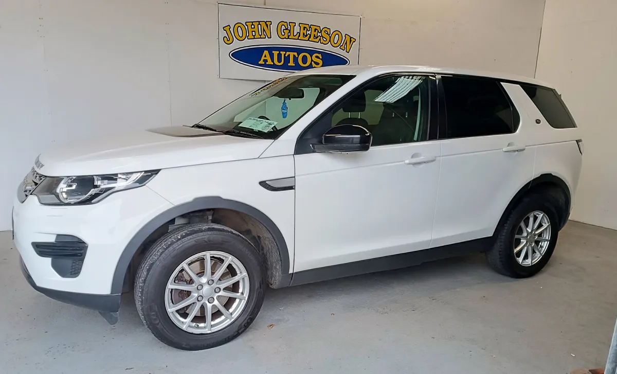 Land Rover Discovery Sport 2016 - Image 1