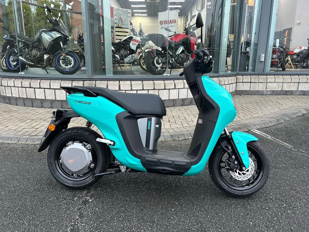 2024 Yamaha Neos E - Ex Demo Bike - Image 1