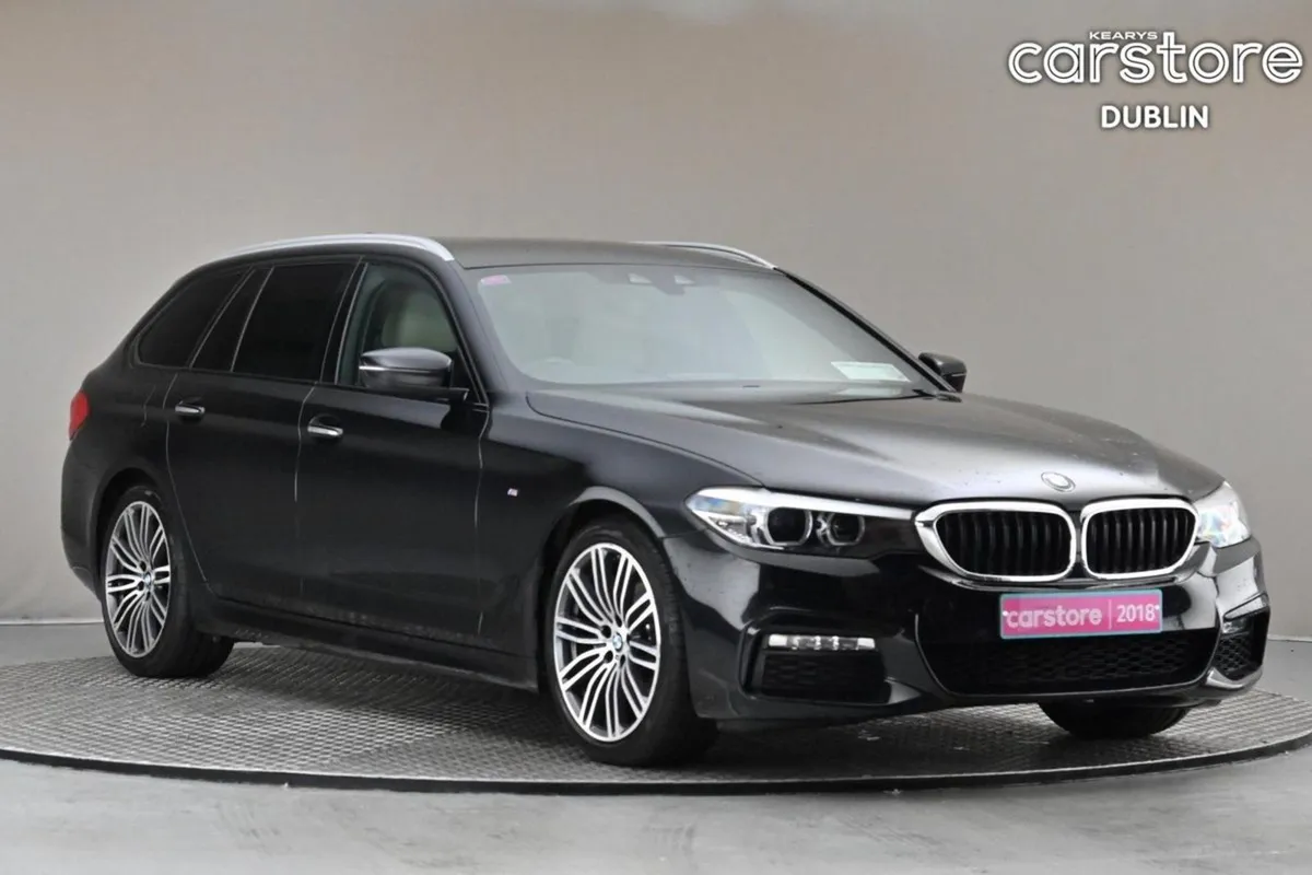 BMW 5 Series 520d M Sport Touring beige Leather h - Image 1