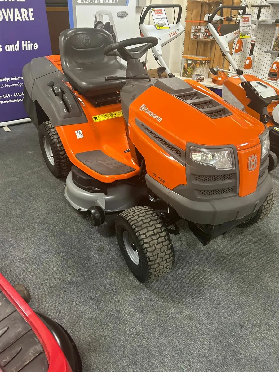 Husqvarna Tractor Lawnmower - Image 1