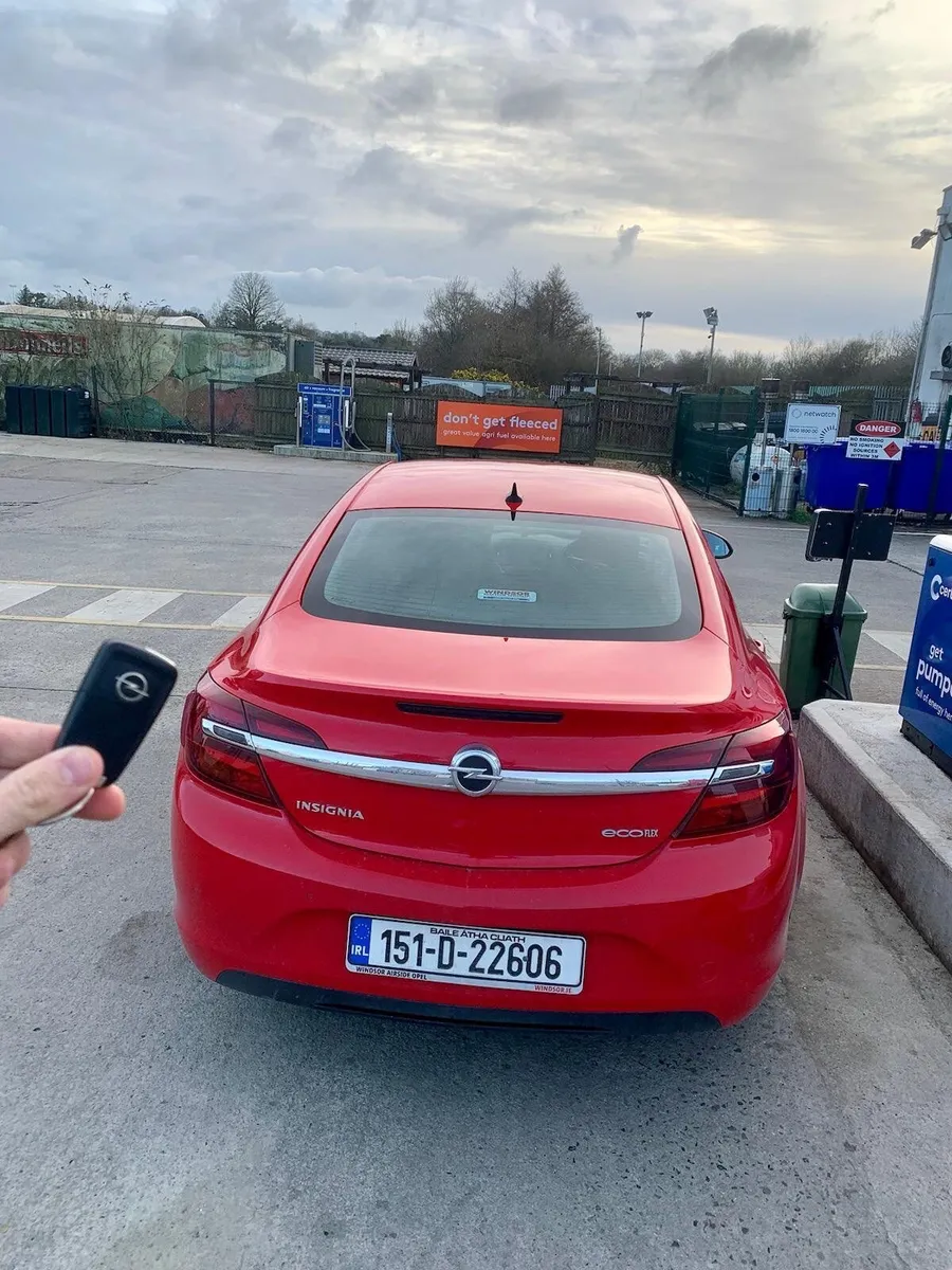 Opel Insignia 2015 - 2nd owner/NCT 03/25 - Image 1