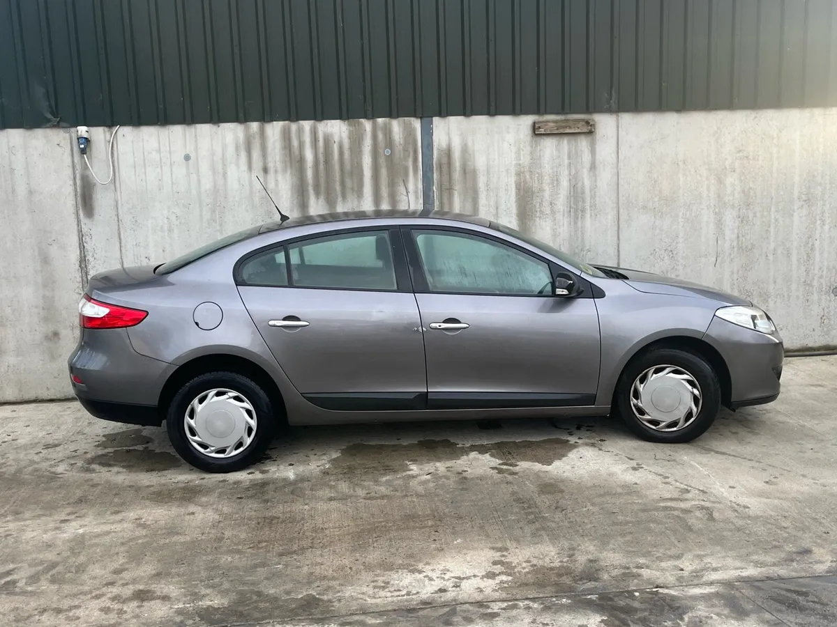 2012 Renault fluence parts - Image 2