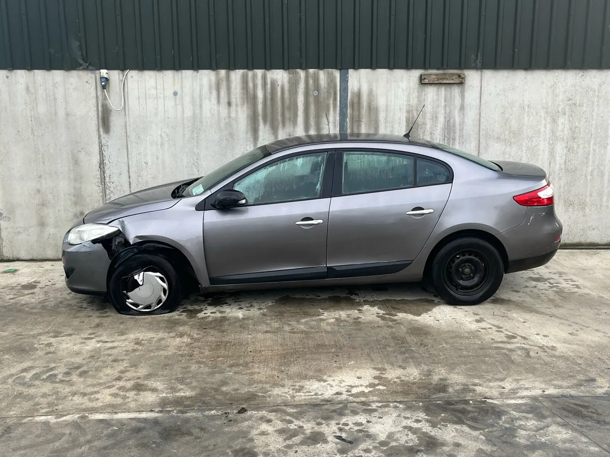 2012 Renault fluence parts - Image 4