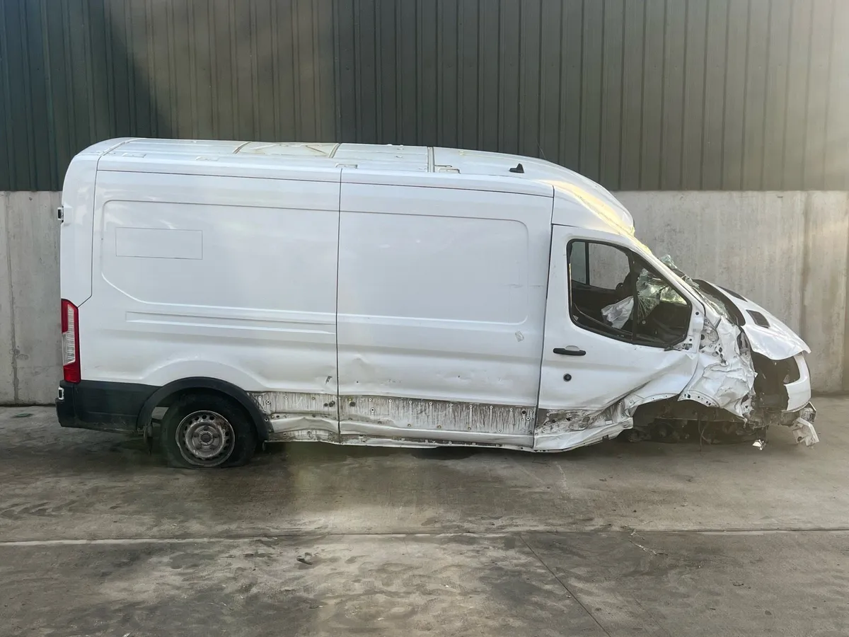 2021 Ford Transit for part - Image 3