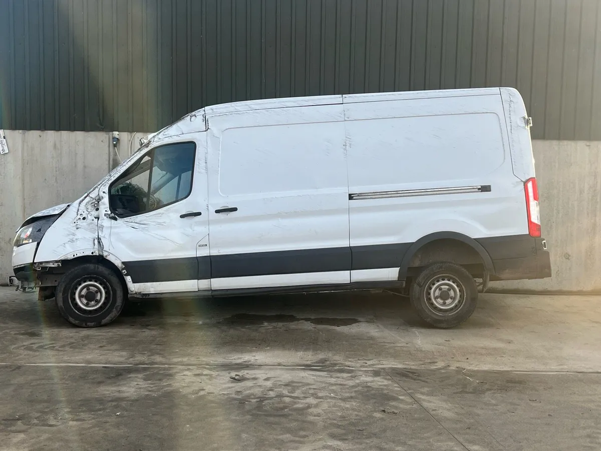 2021 Ford Transit for part - Image 4