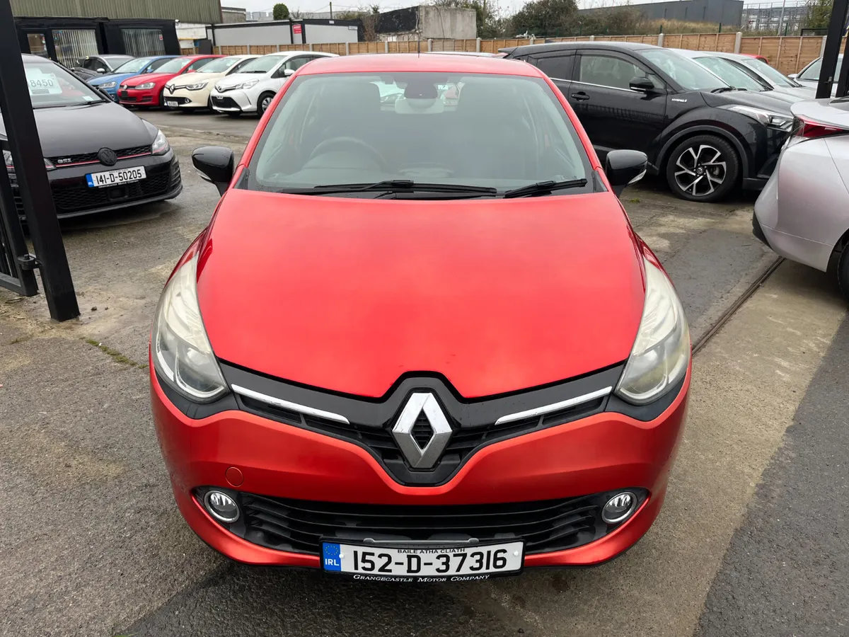 Renault Clio 2015, 1.2 5DR AUTOMATIC - Image 2